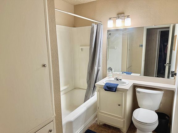 4th image of 3602 31st St