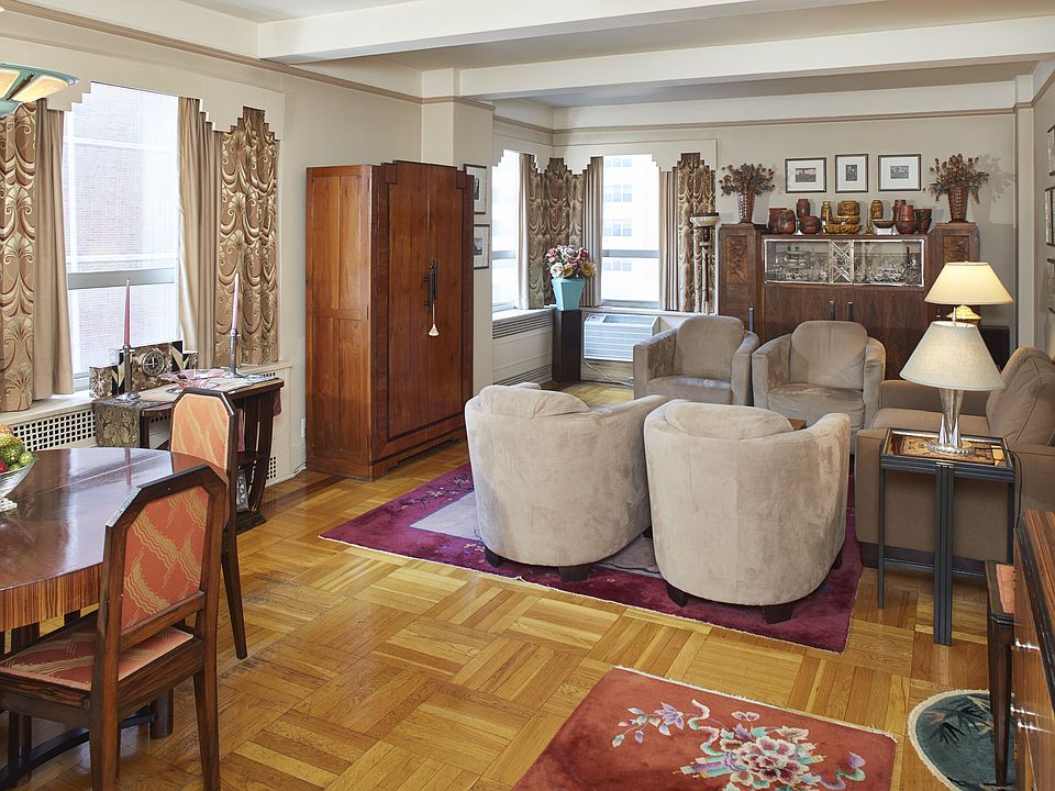 1st image of 20 E 35th St APT 9G