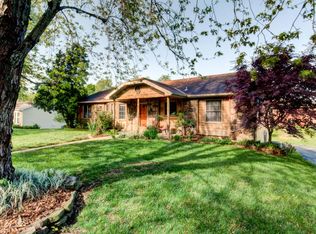 5125 S Walnut Hill Rd, Springfield, MO 65810
