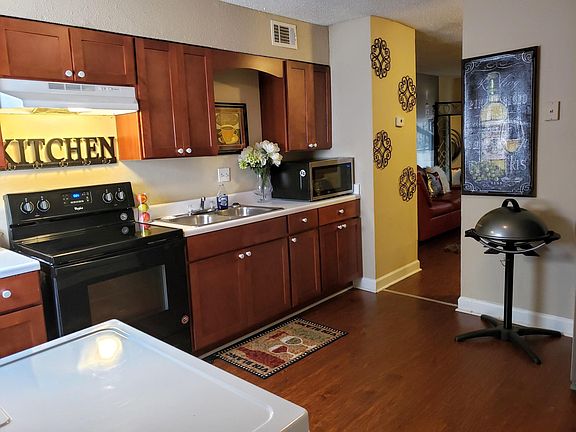 5th image of 3550 Dalebranch Dr #1