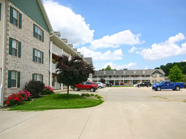 Shadow Ridge Apartments