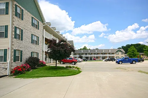 Shadow Ridge Apartments Photo 1