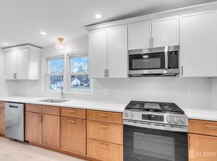 428 Smith Ct #430, Matawan, NJ
