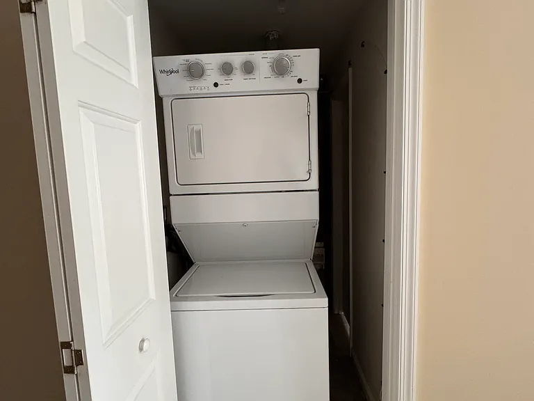 1224 Coleman Ct #B — Photo 6