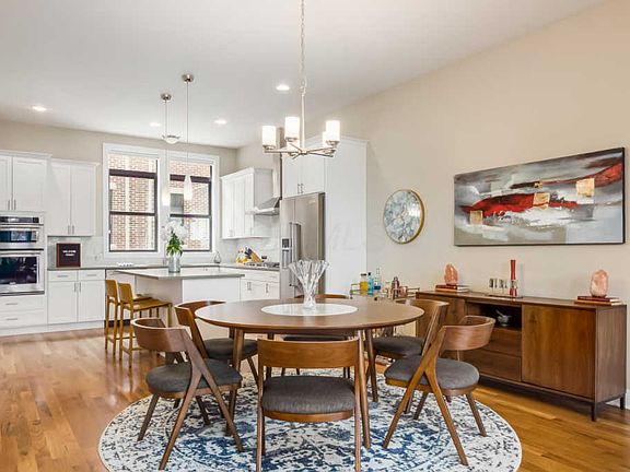 5th image of 1073 Harrison Park Pl Unit 1073