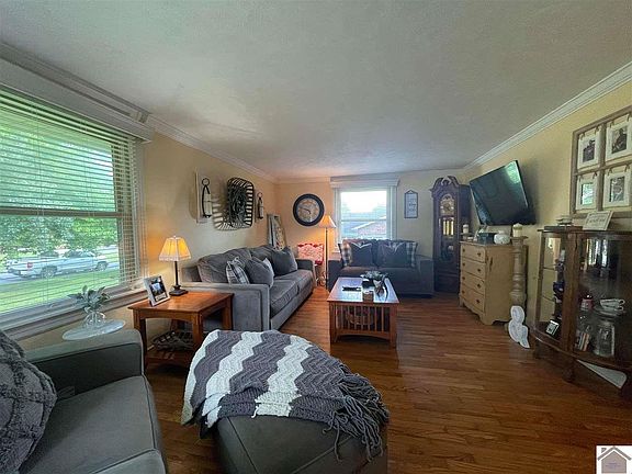 5th image of 1108 Fairlane Dr