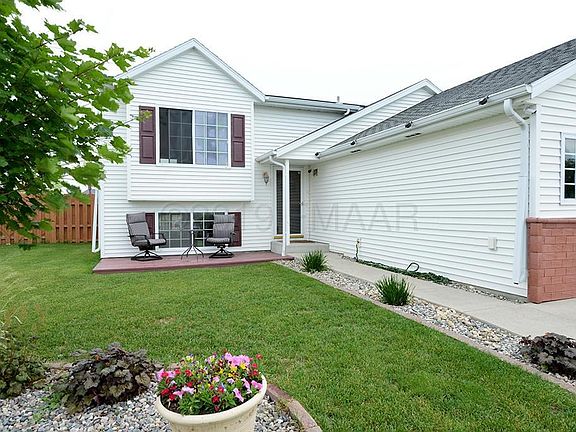 Inviting Front Entry