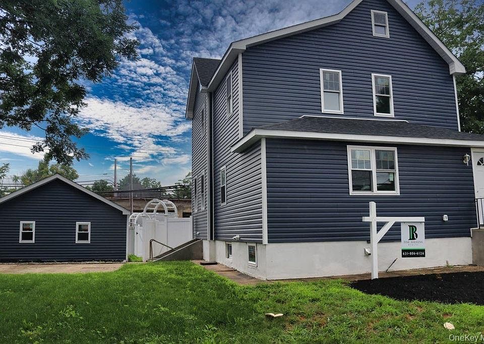 1st image of 21 Randall Avenue