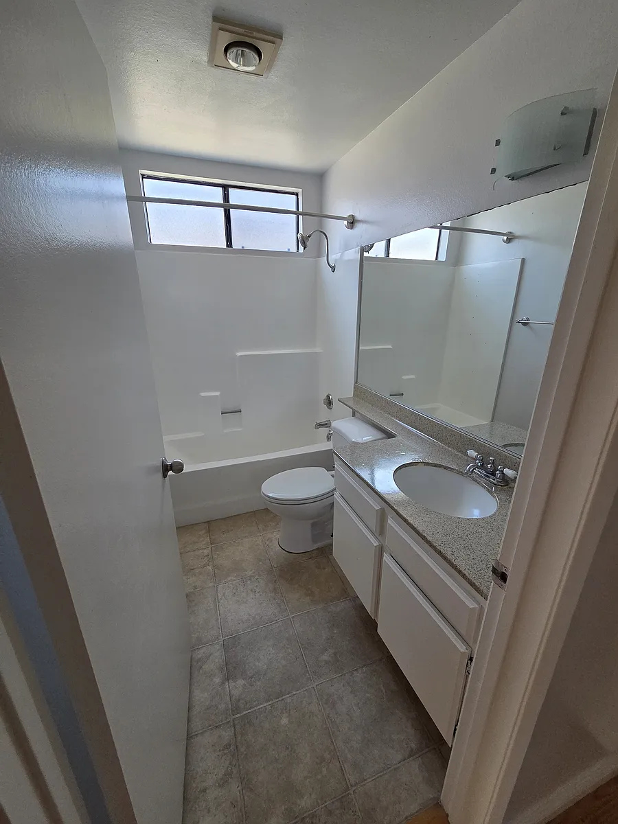 Building Photo - 1200 N Orange Dr #102