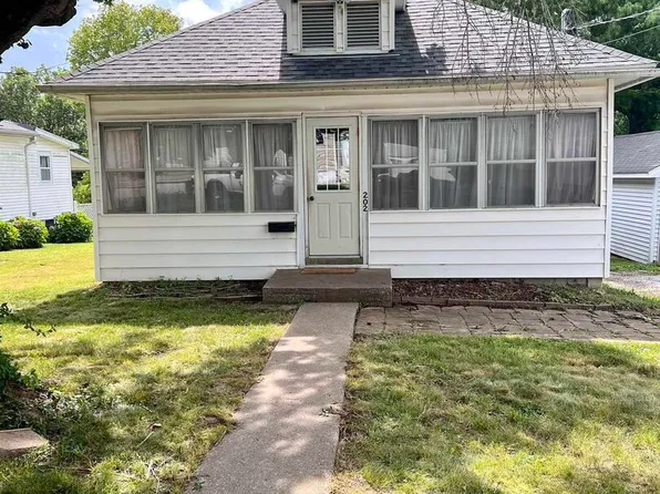 202 N Wilson St, Anna, IL 62906