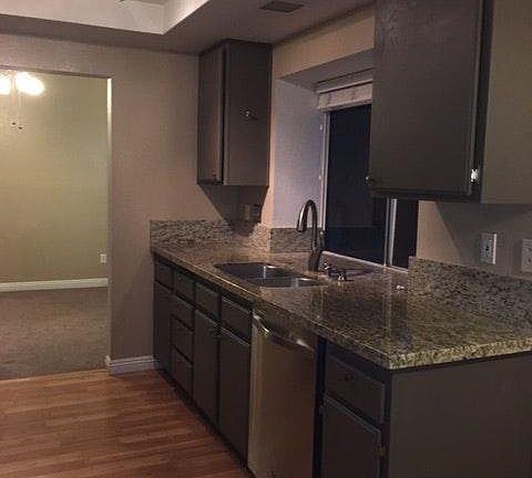 5th image of 2707 Annapolis Cir