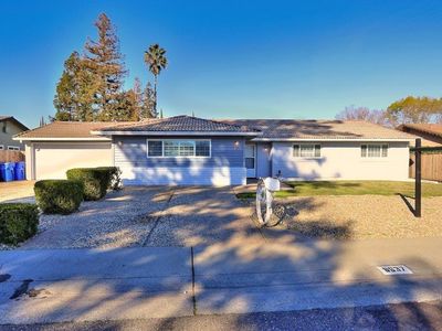 8637 Lodestone Cir, Elk Grove, CA, 95624