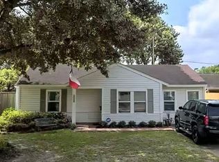 1729 Chippendale Rd, Houston, TX 77018