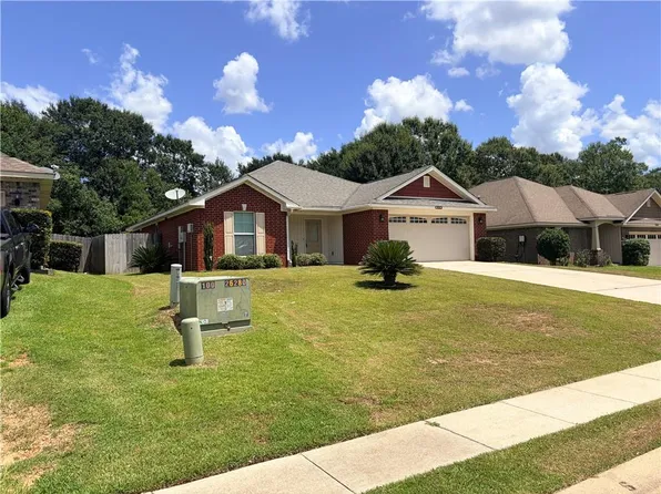9646 Estate Dr, Mobile, AL 36695