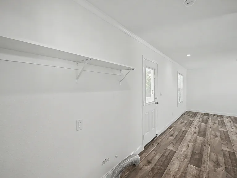 4610 Gateway Rd #1 — Photo 4