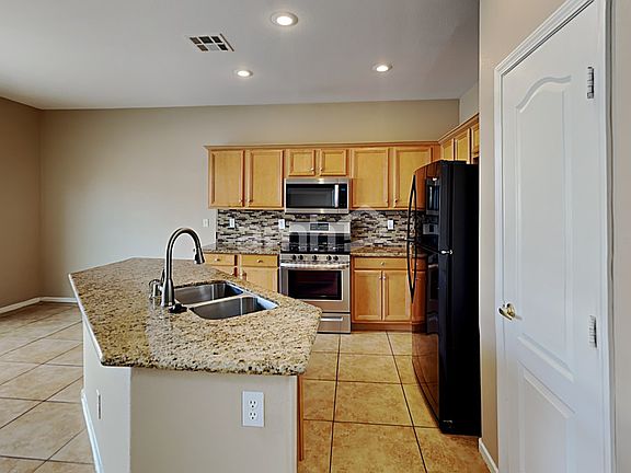 3rd image of 2318 Reading Hills Ave