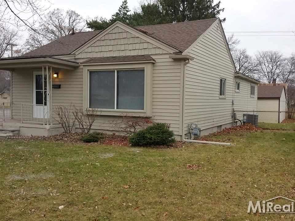1st image of 31344 Florence St