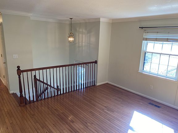 4th image of 8806 Shady Wood Ln