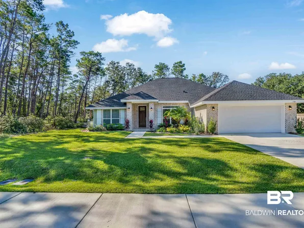 1727 Colony Parke Dr, Gulf Shores, AL 36542