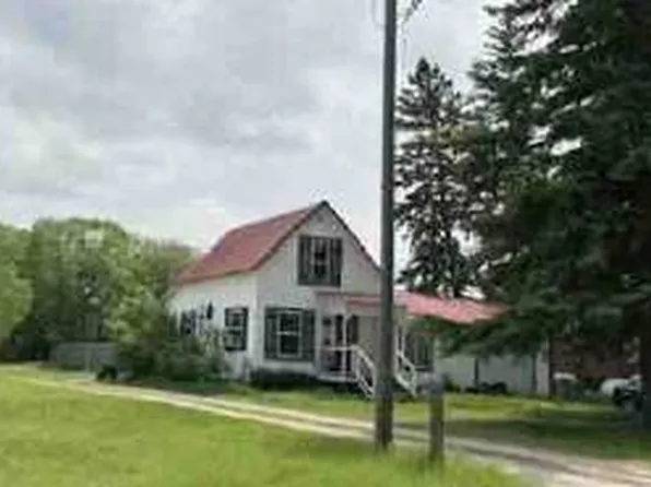 304 Harding St S, Karlstad, MN 56732