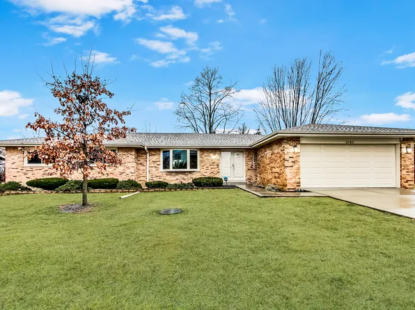 1040 Tiverton Ct, Schaumburg, IL 60193