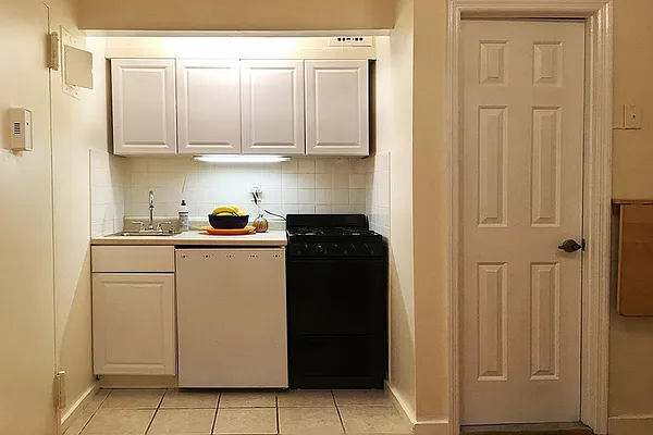 Rented by Corcoran | media 30