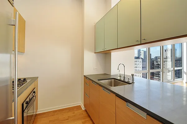 Rented by Corcoran | media 37