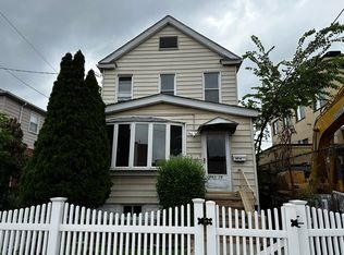 162-23 77th Rd #2, Fresh Meadows, NY 11366