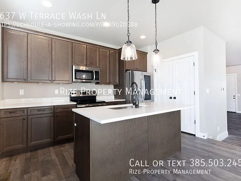 6637 W Terrace Wash Ln — Photo 2