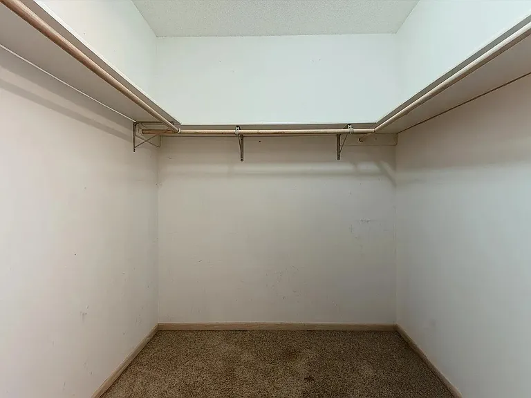 Main - walk-in closet