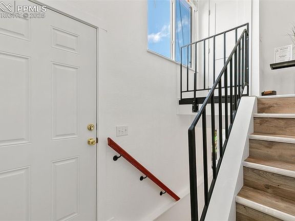 3rd image of 2025 Grosbear Ln