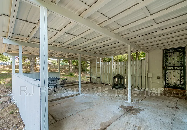 5998 Polk St — Photo 30