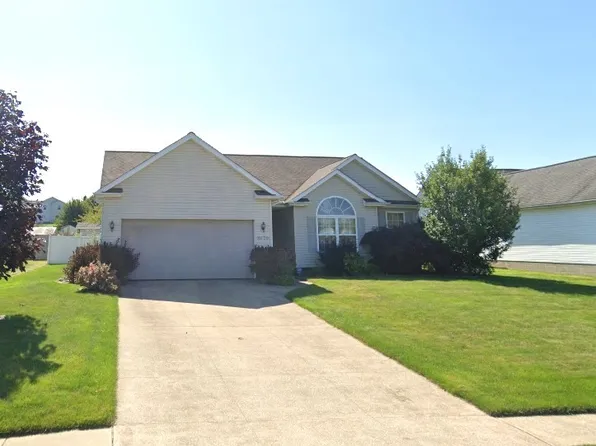 8679 Oriole Dr, Erie, PA 16509