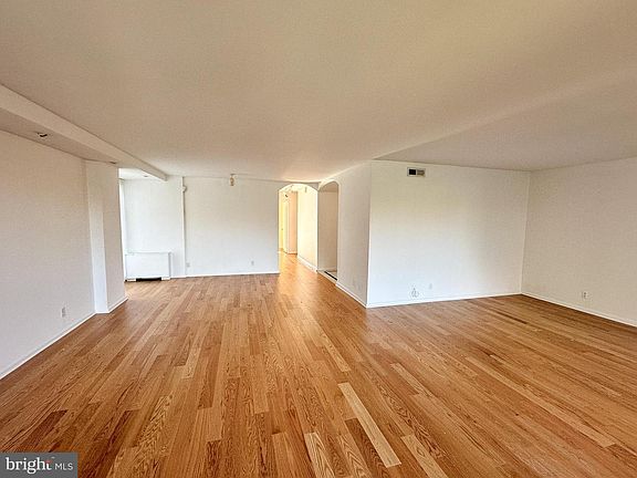 5th image of 1001 City Ave #W-405