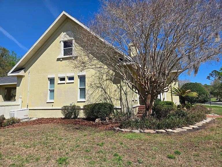 6714 SW 40th Ter — Photo 59