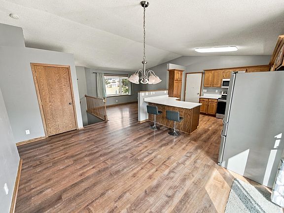4th image of 5520 23rd Ave NW