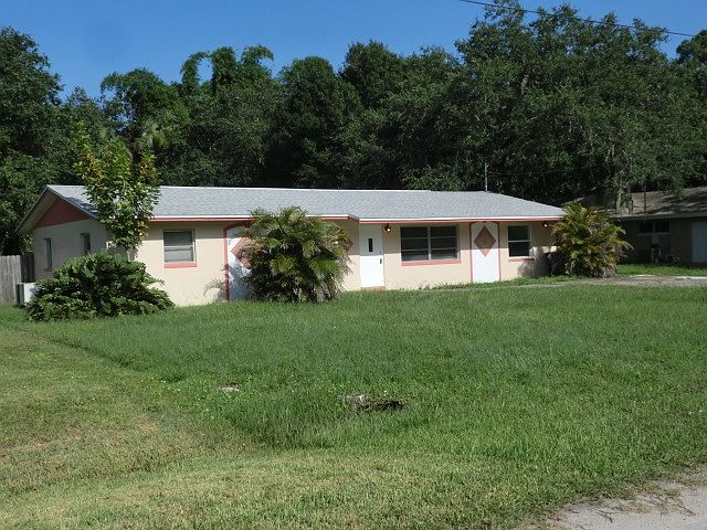 1st image of 1827 Magnolia Dr