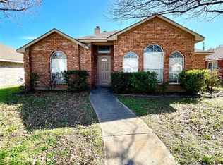 13130 Green Valley Dr, Balch Springs, TX 75180