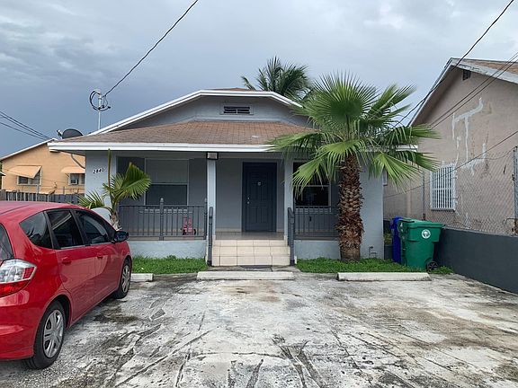 2nd image of 2840 NW 22nd Ct