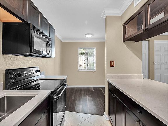 3rd image of 631 Delaney Ave APT 22