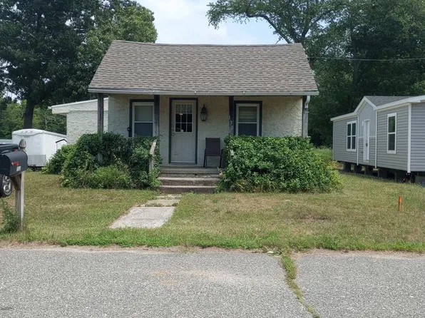 132 East Blvd, Glassboro, NJ 08028