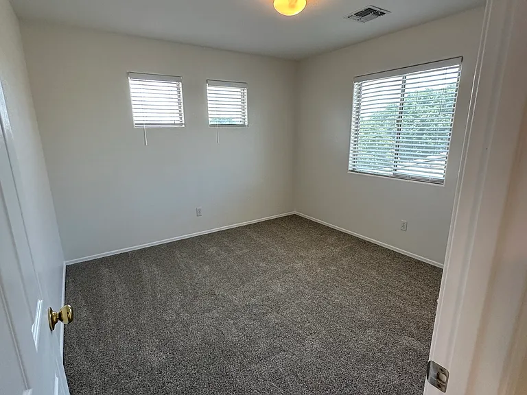 21372 N Sunset Dr — Photo 17