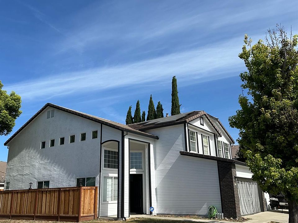 1st image of 4347-4347 Brodie Way