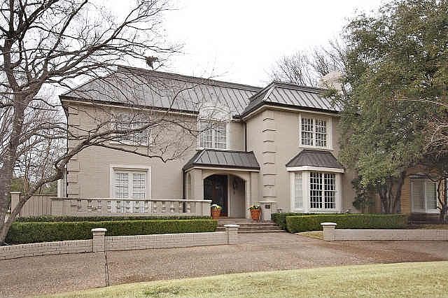 1st image of 3712 Greenbrier Dr
