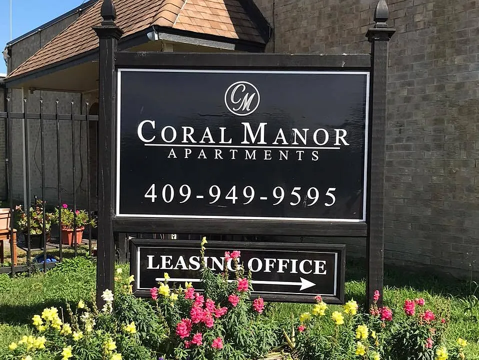 Coral Manor Apartments