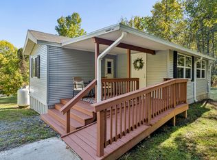 121 Furnace Hill Ct, Erwin, TN 37650