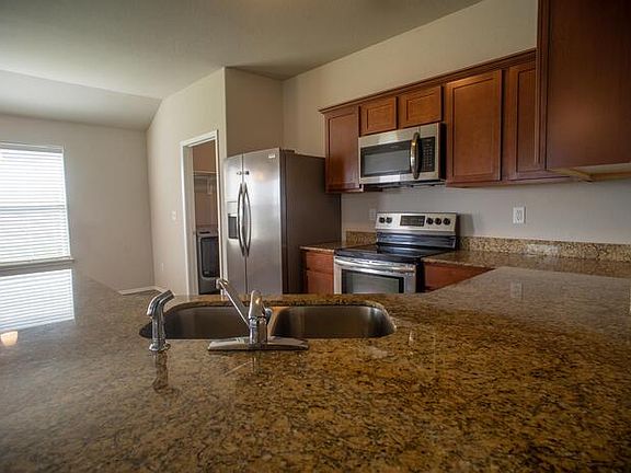 3rd image of 2301 Hickory Wood Ave #1