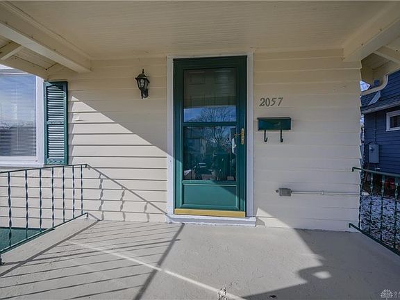 2nd image of 2057 Emerson Ave