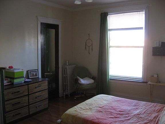 5th image of 5312 S Dorchester Ave #1