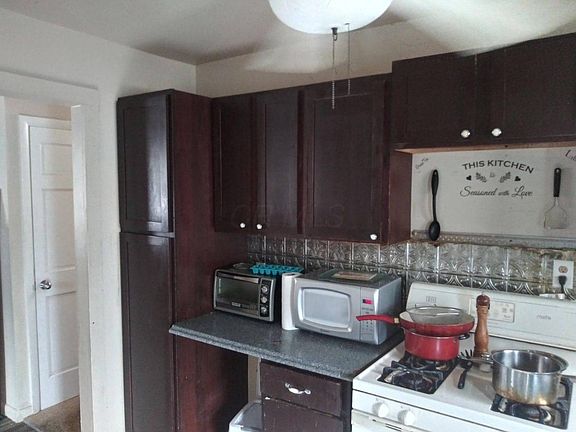 2nd image of 4245 Ellery Dr
